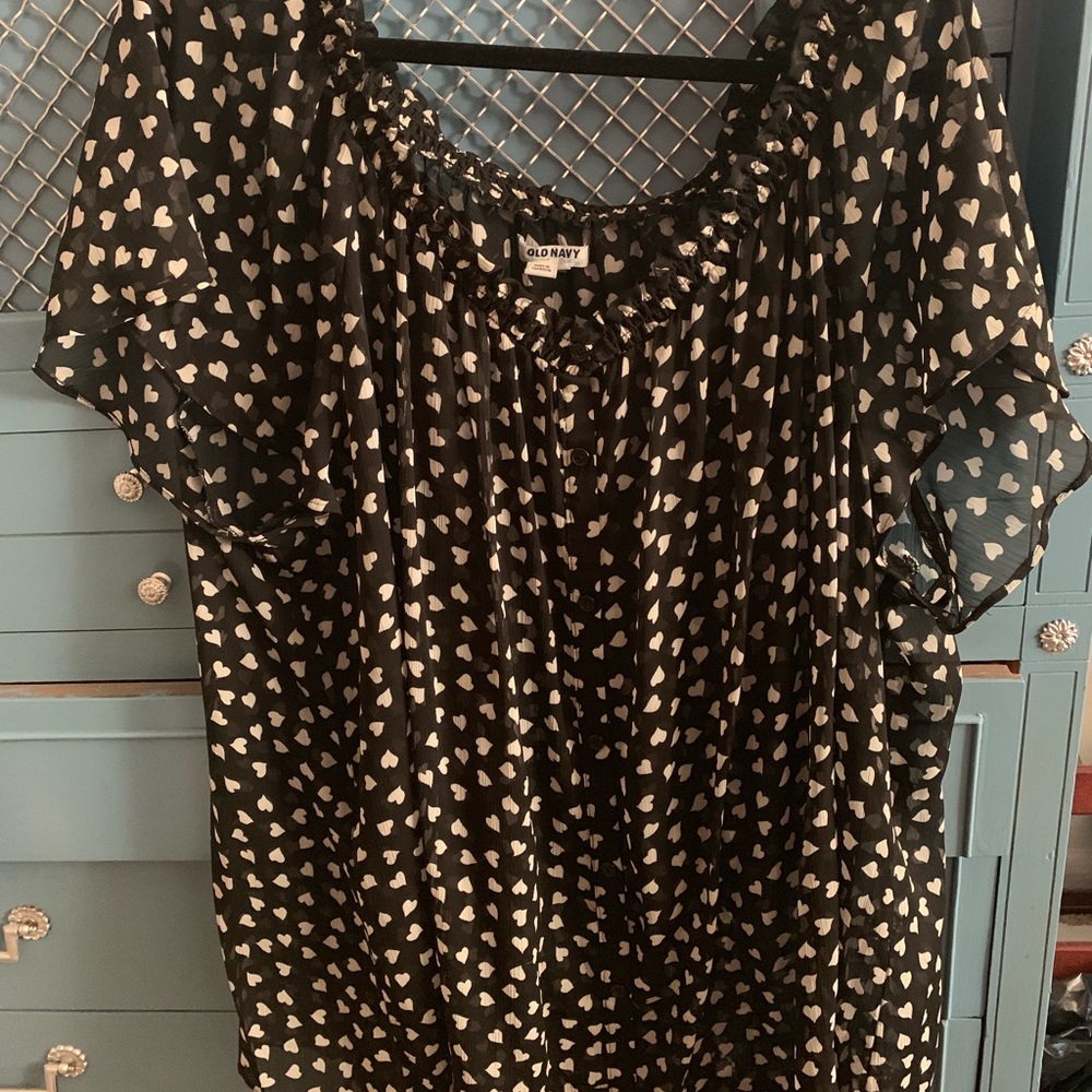Old Navy dress shirt.